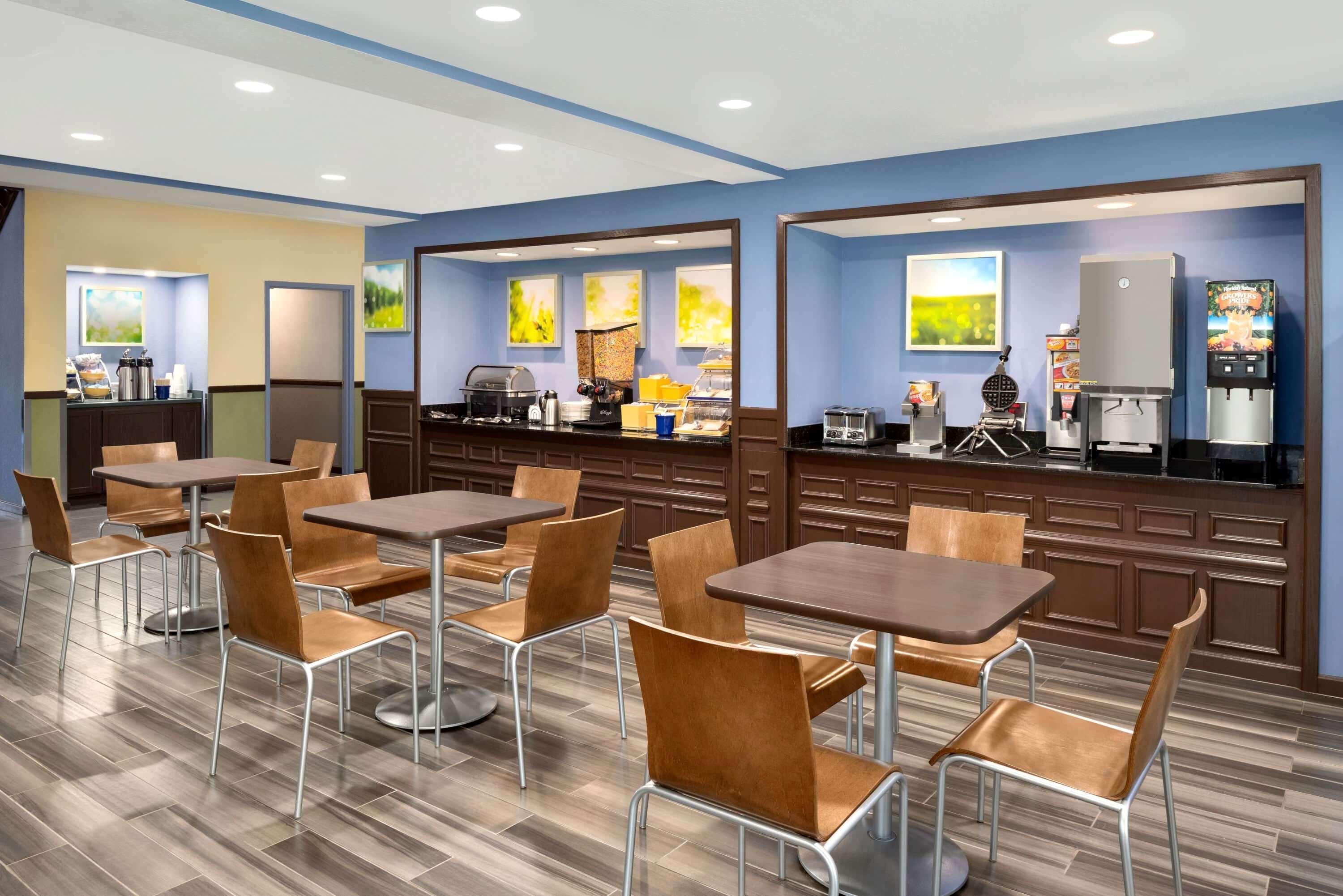 Days Inn & Suites By Wyndham Merrillville Buitenkant foto