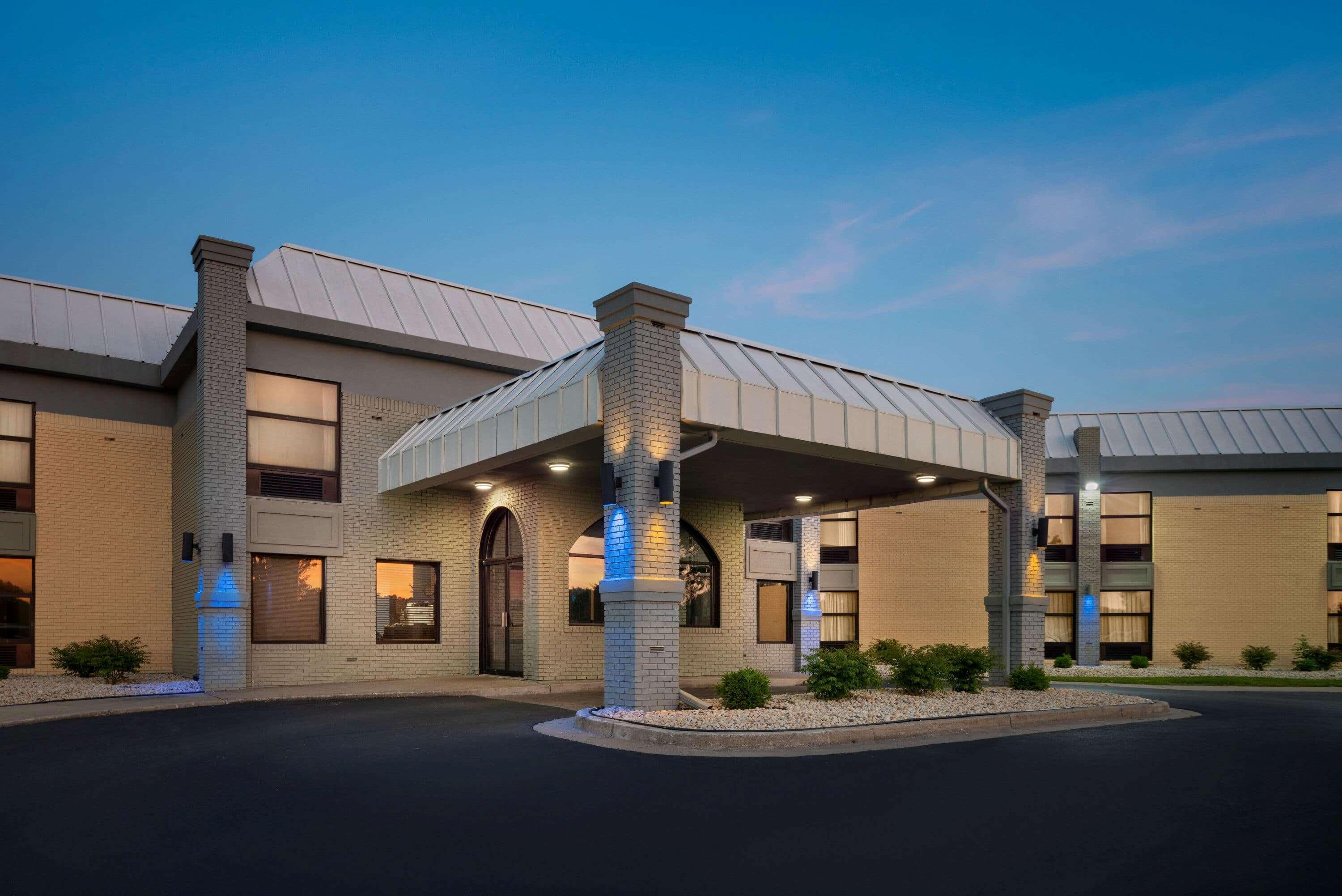 Days Inn & Suites By Wyndham Merrillville Buitenkant foto